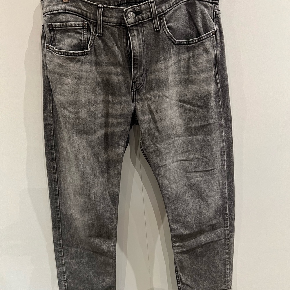 Levi's Men’s Charcoal Straight Jeans